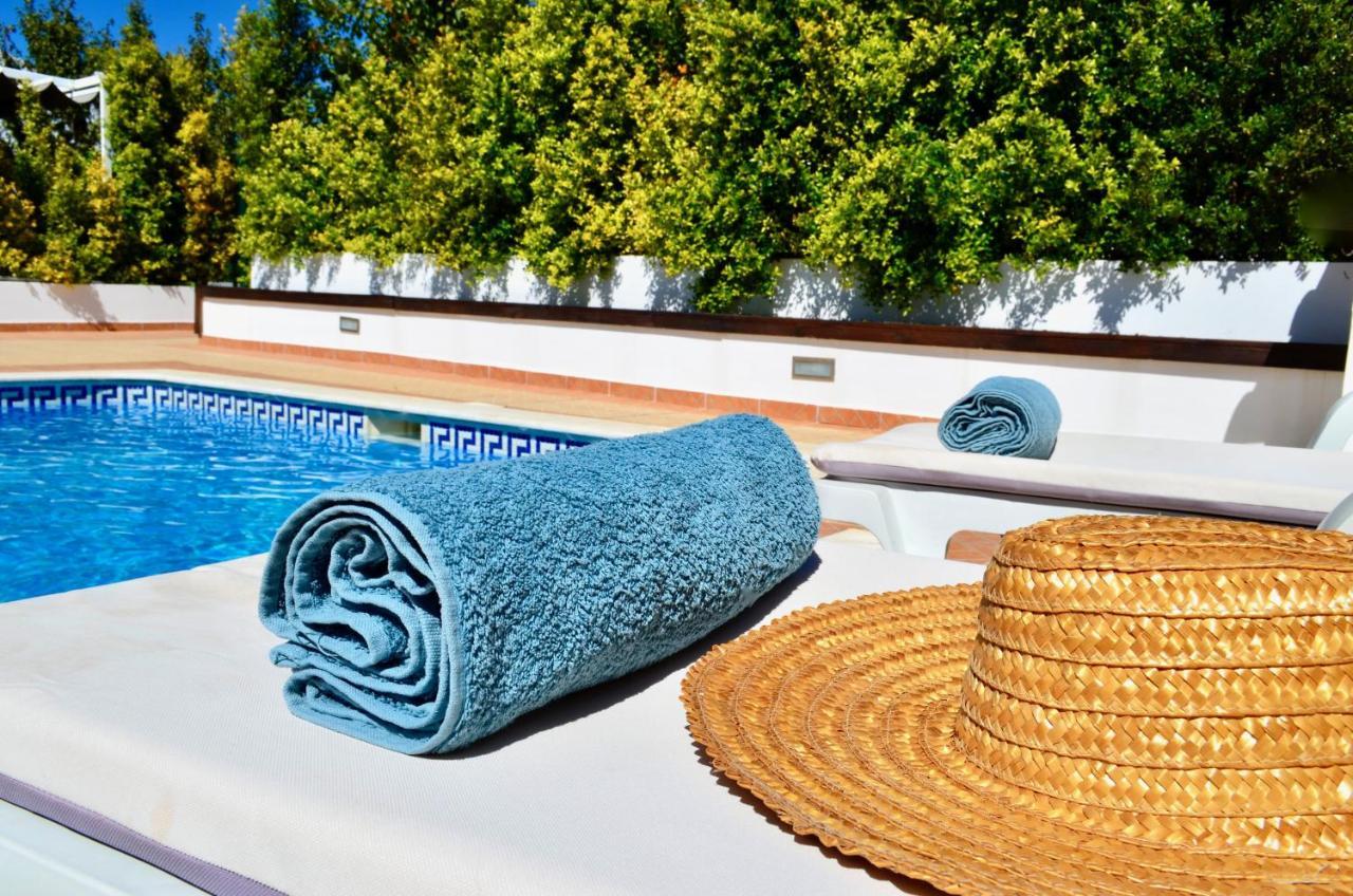 Villa Eltael - Rita Apartment - Warm Pool Until 1 November Manta Rota Exterior photo